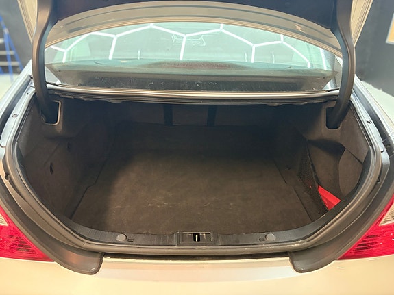 Mercedes-Benz CLS320 19 of 19