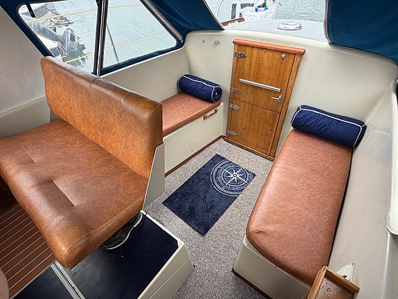 Albin 25 De luxe med nyare motor (4-5 sovplatser) 14 of 25