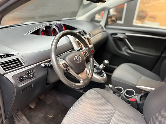Toyota Verso 10 of 18