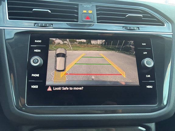 Volkswagen Tiguan 11 of 16