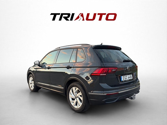 Volkswagen Tiguan 4 of 16