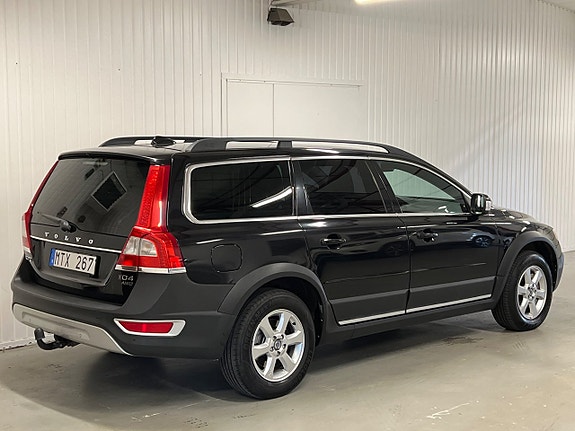 Volvo XC70 5 of 19