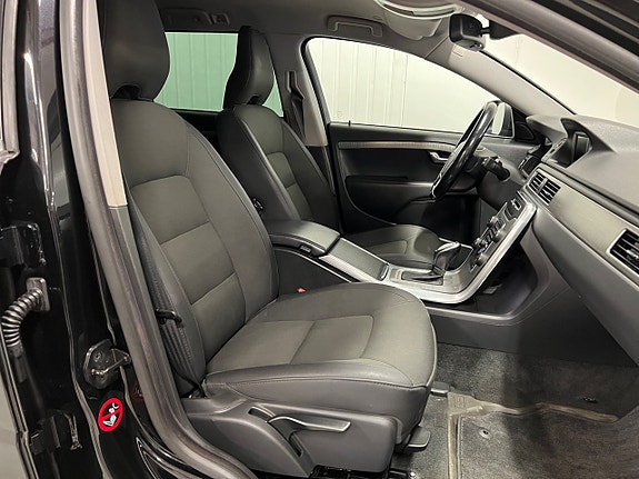Volvo XC70 17 of 19