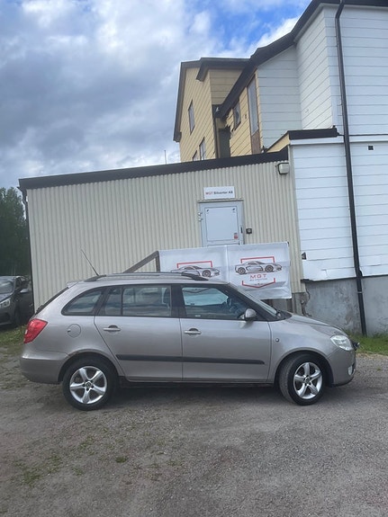 Skoda Fabia 4 of 5