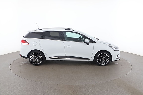 Renault Clio 9 of 14