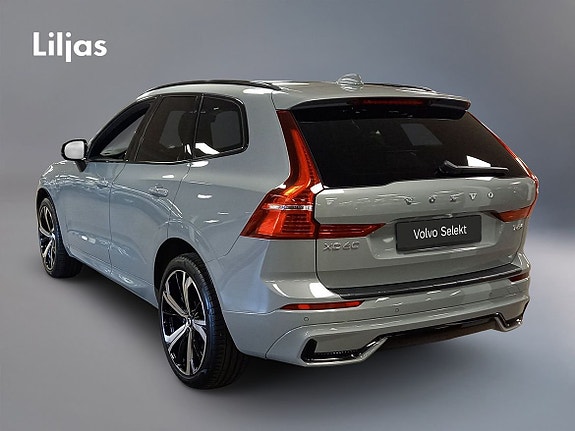 Volvo XC60 4 of 17