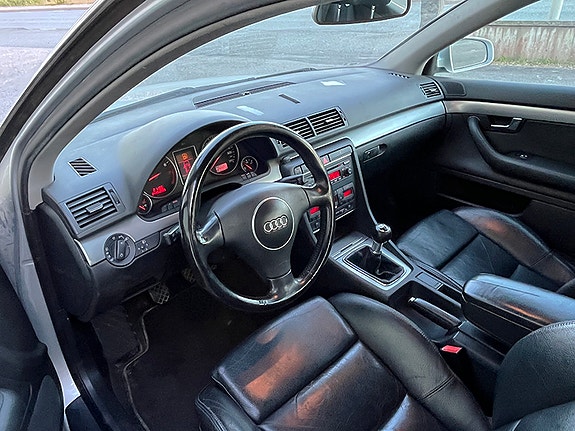 Audi A4 9 of 11