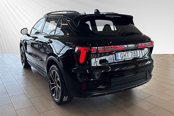 Lynk & Co 01 5 of 5