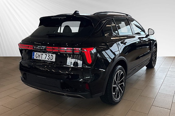 Lynk & Co 01 4 of 5
