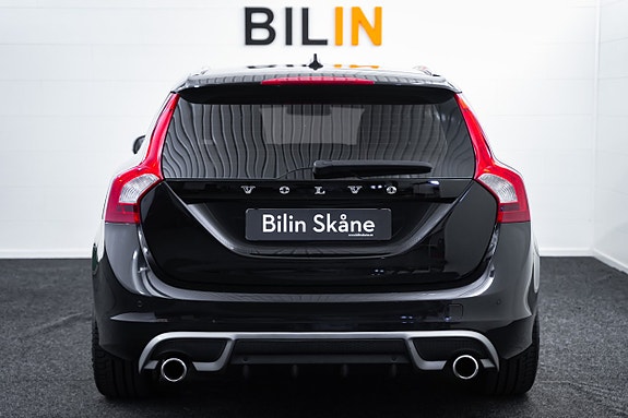 Volvo V60 13 of 28