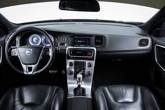 Volvo V60 19 of 28
