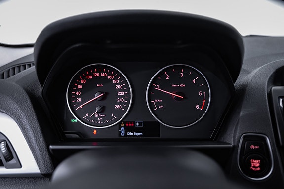 BMW 118d 11 of 15