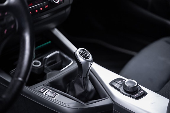 BMW 118d 10 of 15