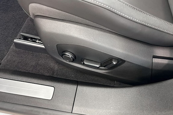 Polestar 4 23 of 30