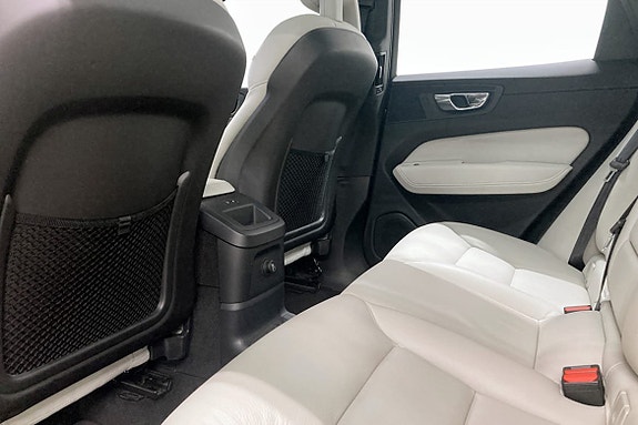 Volvo XC60 9 of 10