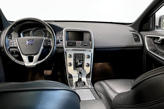 Volvo XC60 4 of 5