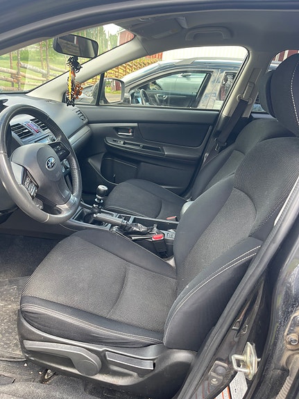 Subaru XV 3 of 4