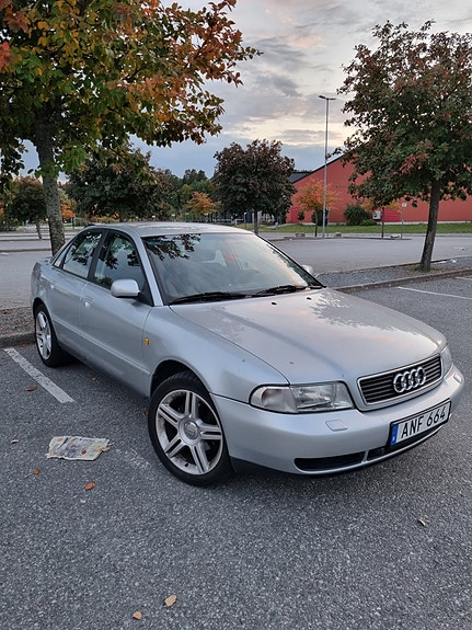 Audi A4 11 of 11