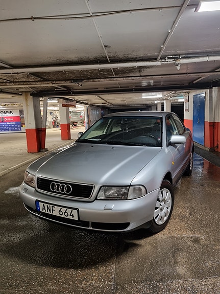 Audi A4 7 of 11
