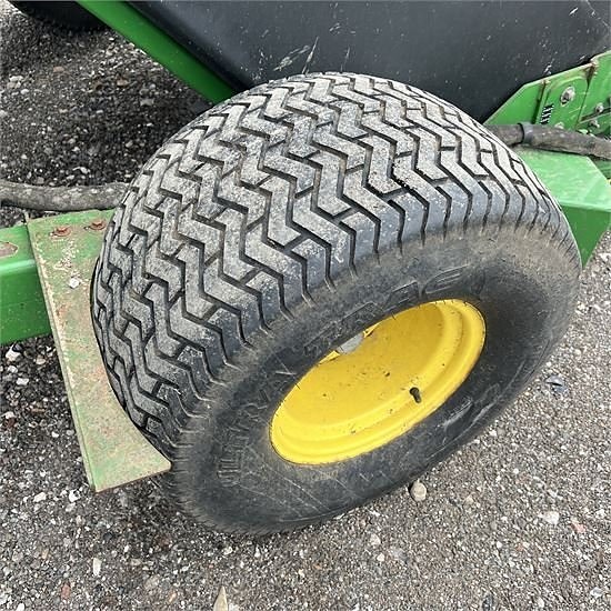 John Deere TC 125 Collector 10 of 11
