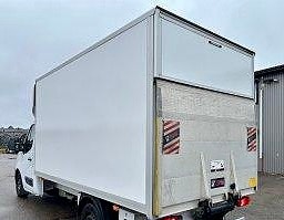 Renault Master 4 of 5