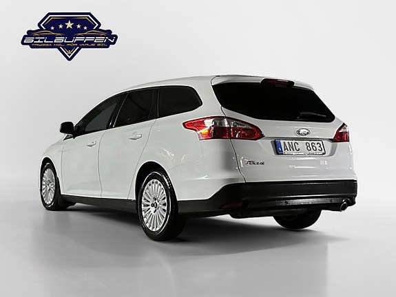 Ford Focus 2 of 5