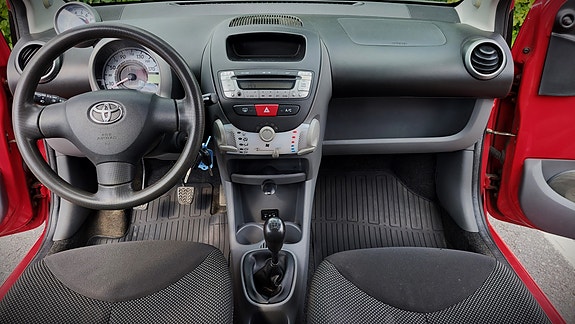 Toyota Aygo 3 of 4