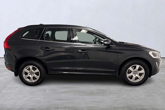 Volvo XC60 3 of 18