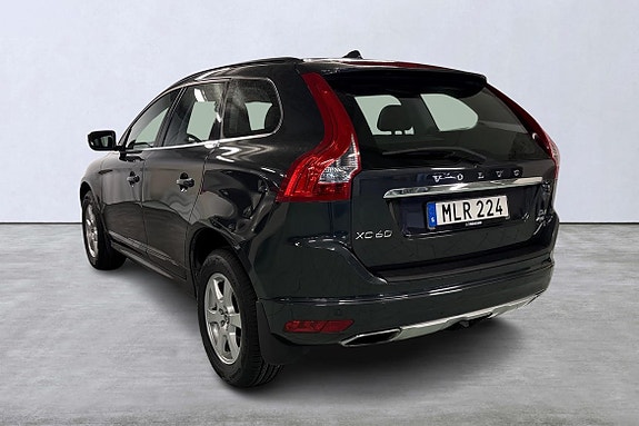Volvo XC60 4 of 18