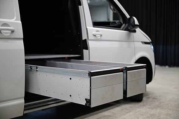 Volkswagen Transporter 11 of 30