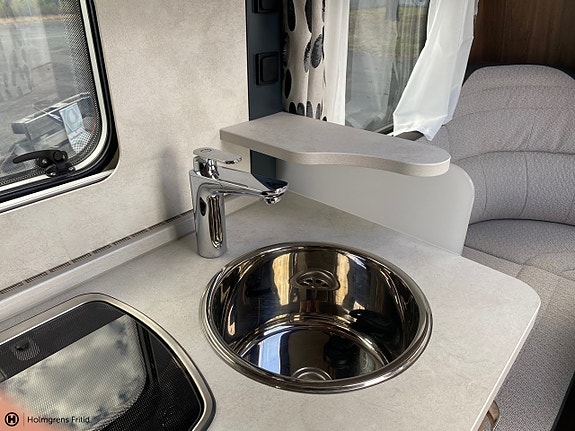 Knaus Sudwind 540 ue långbäddar 10 of 19