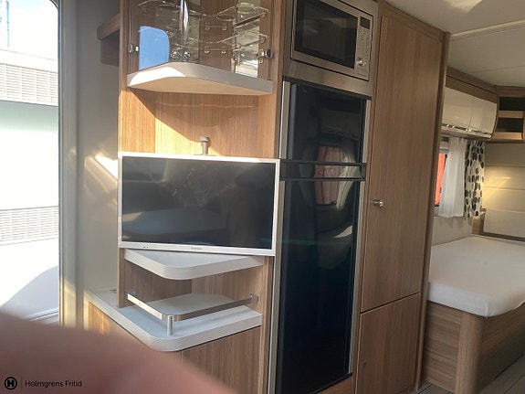 Knaus Sudwind 540 ue långbäddar 8 of 19