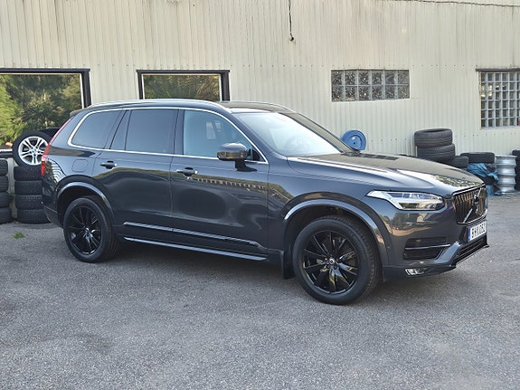 Volvo XC90 5 of 5