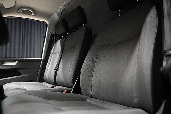 Volkswagen Transporter 21 of 30