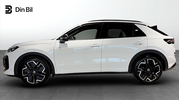 Volkswagen T-Roc 3 of 13