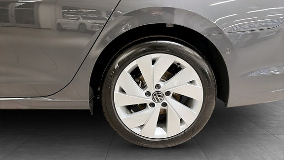 Volkswagen Golf I 7 of 13