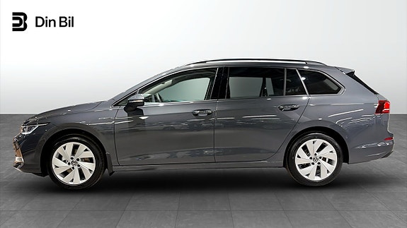 Volkswagen Golf I 3 of 5