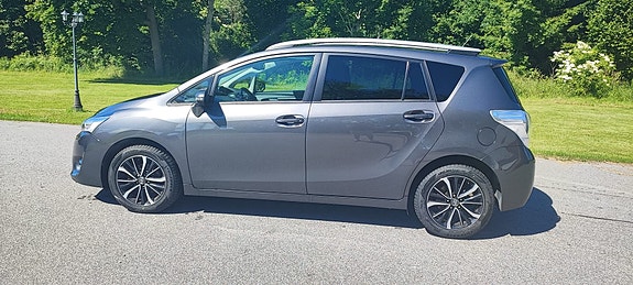 Toyota Verso 5 of 5