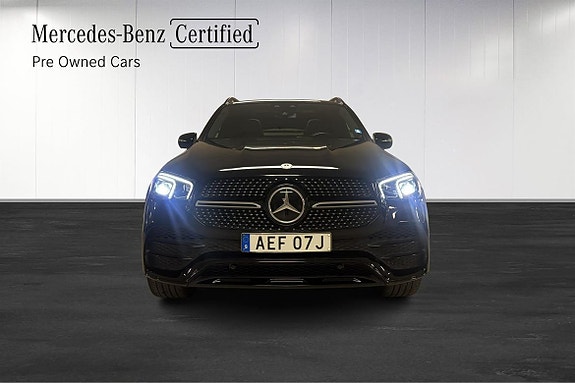 Mercedes-Benz GLE350 d 2 of 5