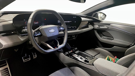 Audi A6 7 of 14