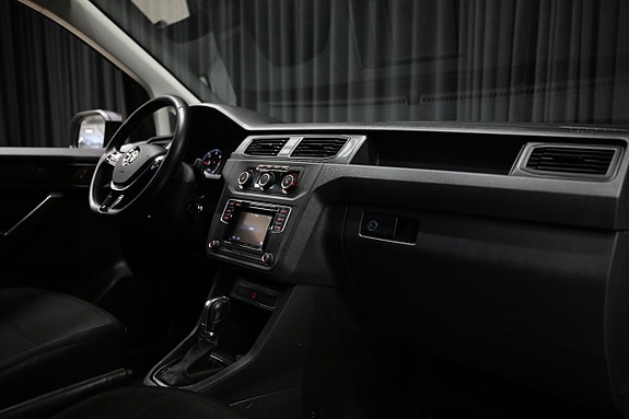 Volkswagen Caddy Maxi 23 of 28