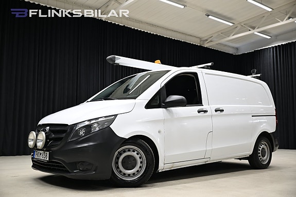 Mercedes-Benz Vito 114 2 of 5