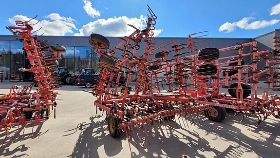 Harv Väderstad NZG 600 6 of 9