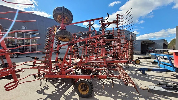 Harv Väderstad NZG 600 7 of 9