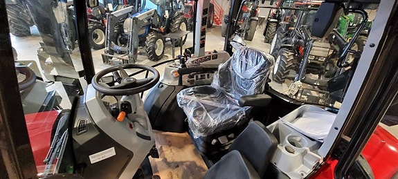 Valtra A115 HiTech / Lastare / 11 timmar 12 of 12