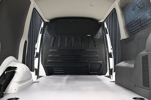Volkswagen Transporter 10 of 29