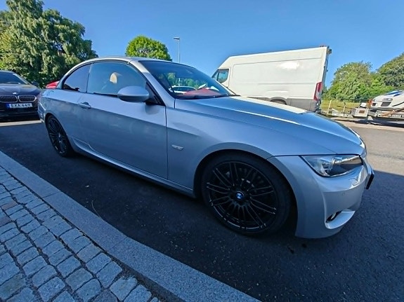 BMW 335i 10 of 10