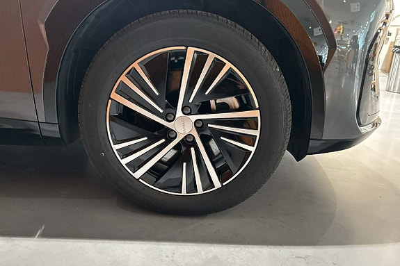 Lynk & Co 08 12 of 15