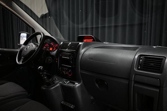 Toyota Proace 18 of 28
