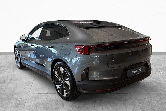 Polestar 4 14 of 30